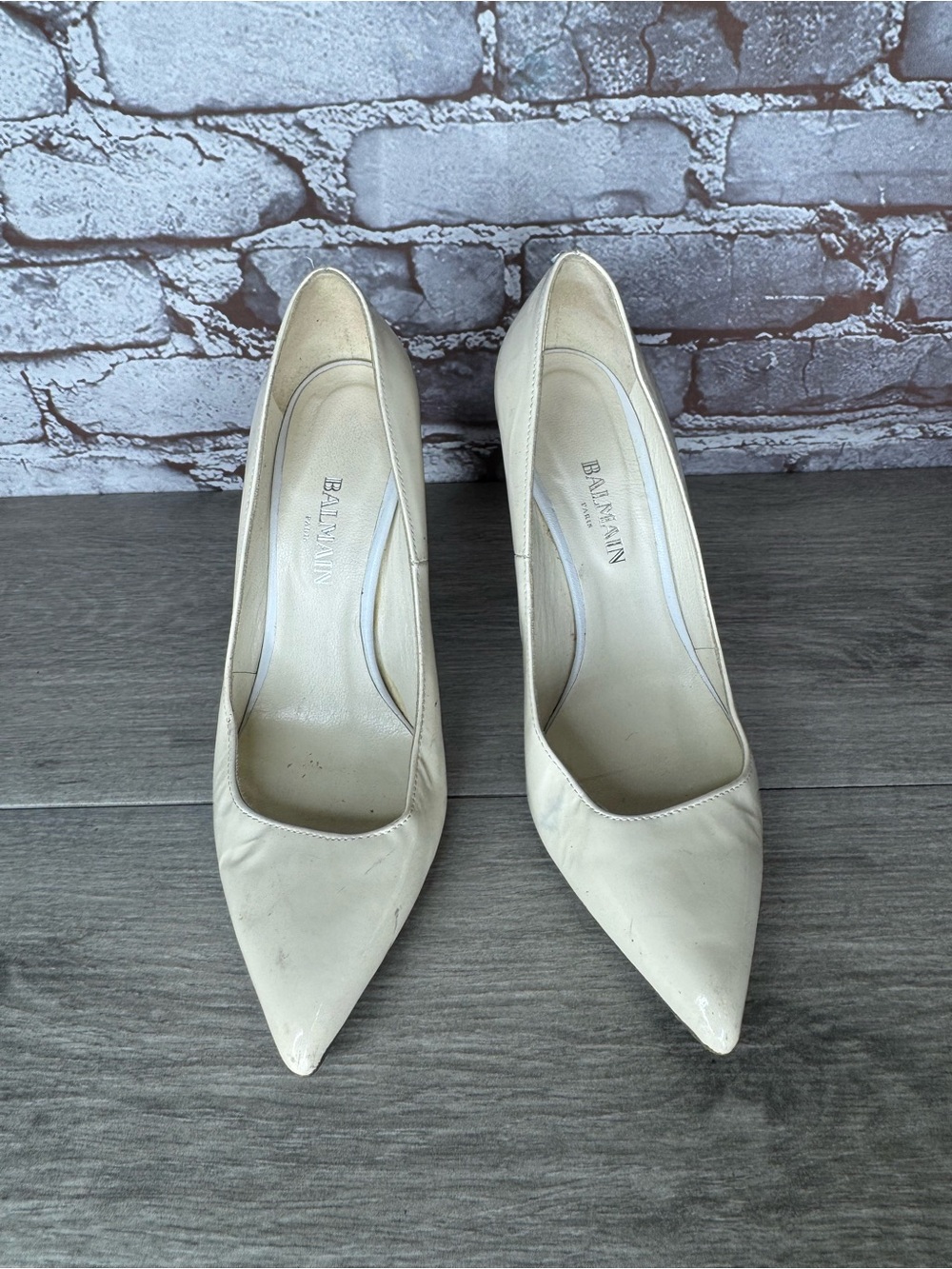 Balmain Ivory Cream Leather Stiletto Pointed Toe Heels Women Sz 37EU/6-6.5M US